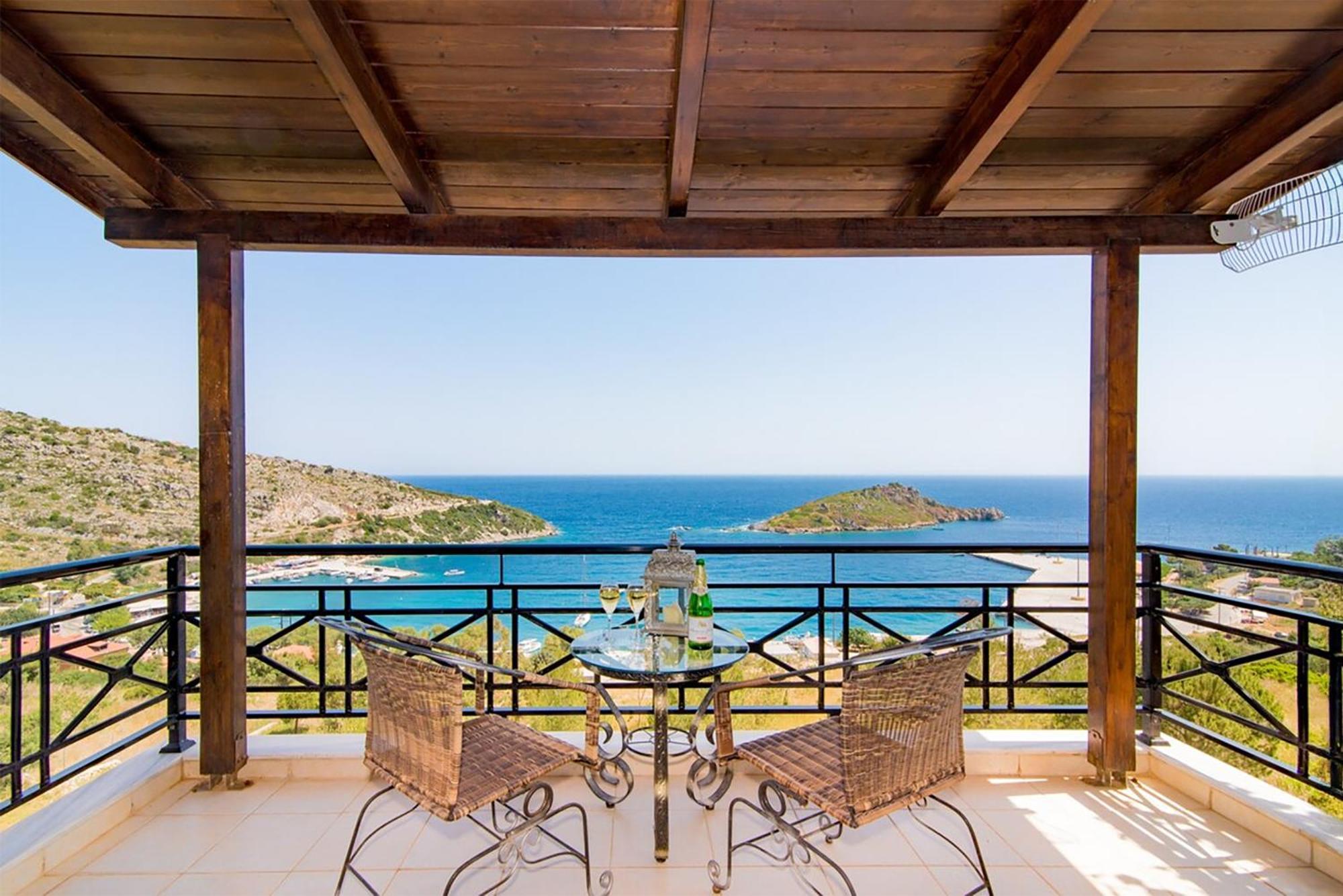 Coastal Paradise Found - Komis' Private Pool Retreat Agios Nikolaos  Esterno foto