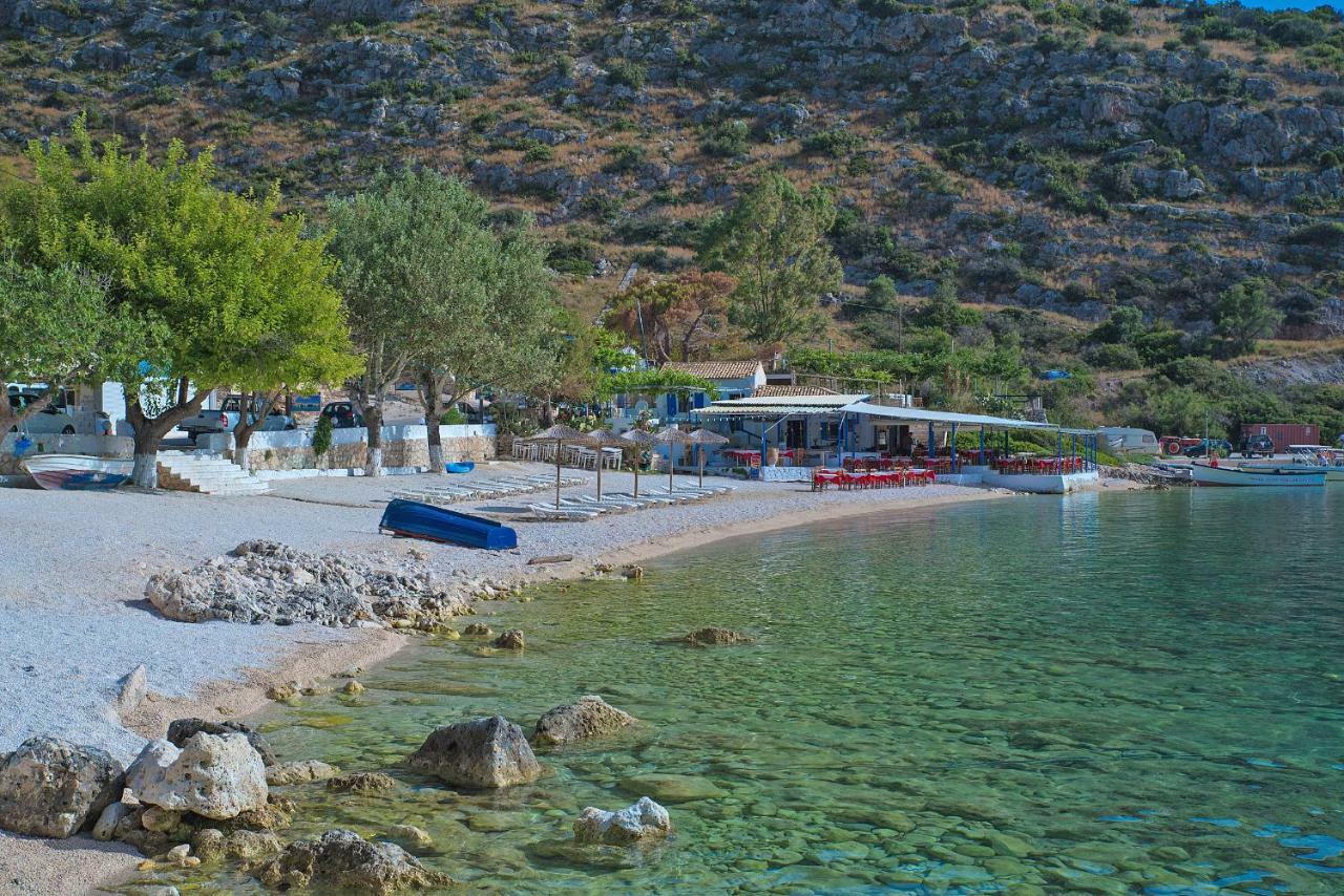 Coastal Paradise Found - Komis' Private Pool Retreat Agios Nikolaos  Esterno foto